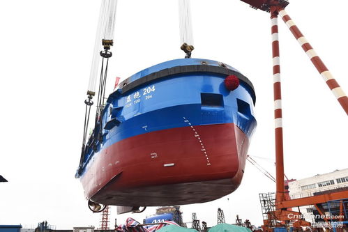鎮(zhèn)江船廠第八艘系列工作船成功下水 創(chuàng)新應用氣囊技術(shù)顯成效